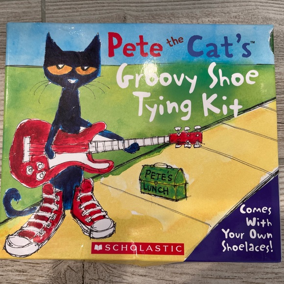 Scholastic Toys Pete The Cats Groovy Shoe Tying Kit For Preschool